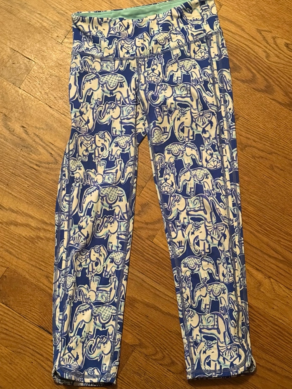 Lilly Pulitzer Luxletic Weekender Crop Leggings Get Trunky Elephant Blue XXS